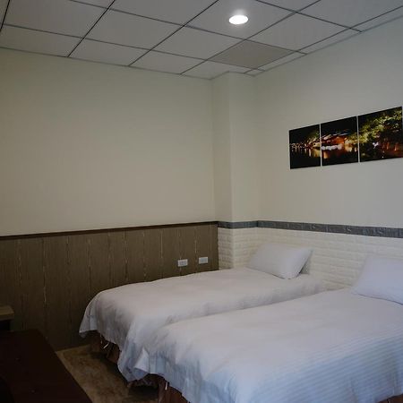 Changju Hotel-附免費停車位 Taitung ภายนอก รูปภาพ