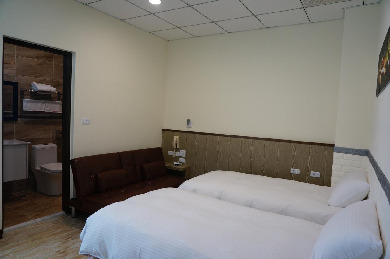 Changju Hotel-附免費停車位 Taitung ภายนอก รูปภาพ
